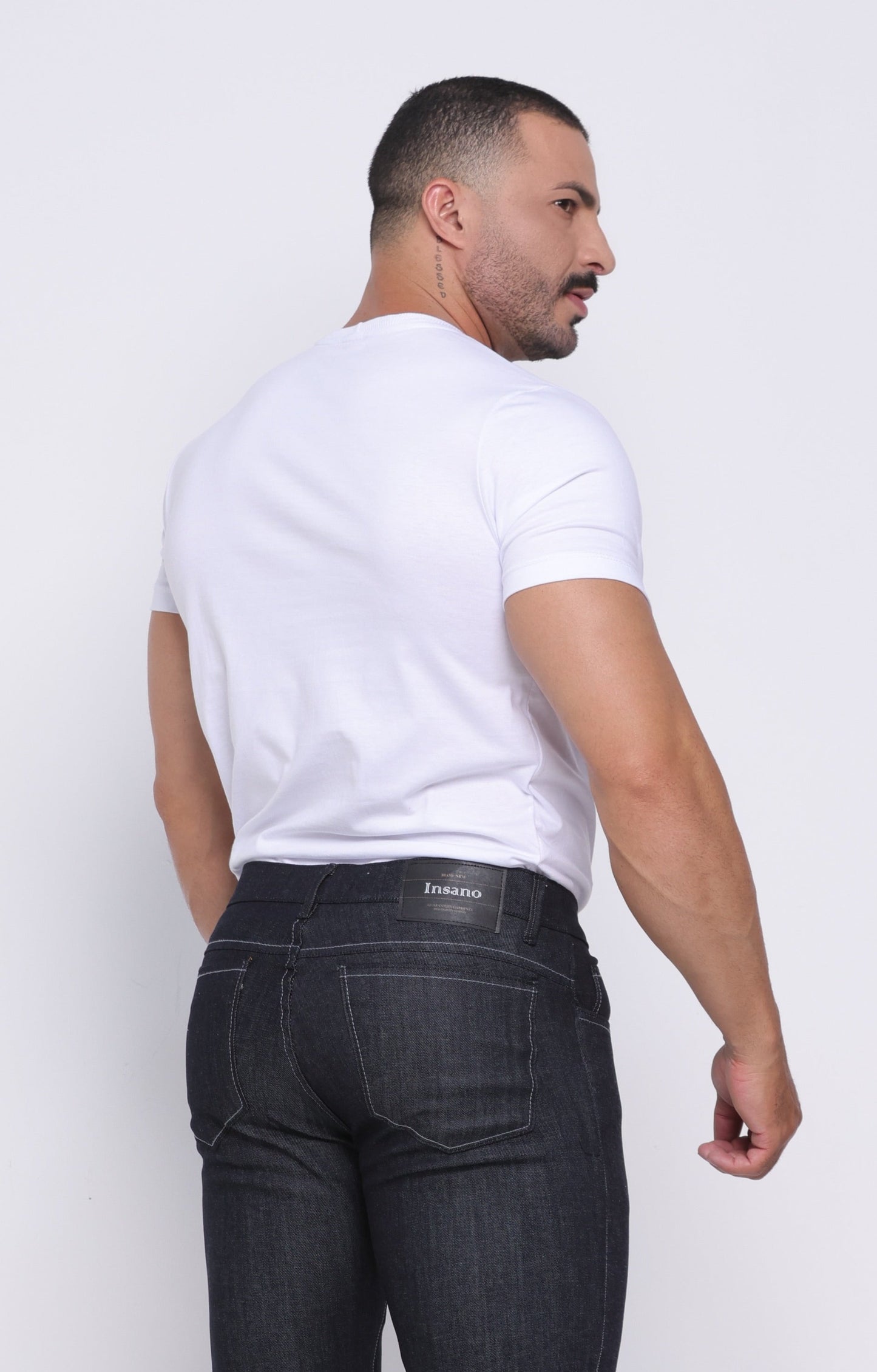 CAMISETA UNISSEX MANGA CURTA GOLA 0